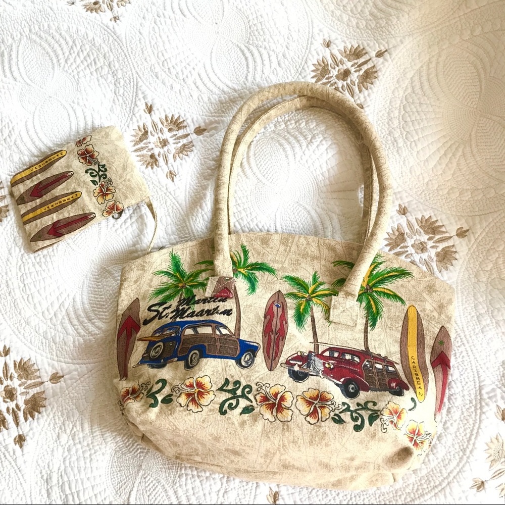 Cute summer beach purse.